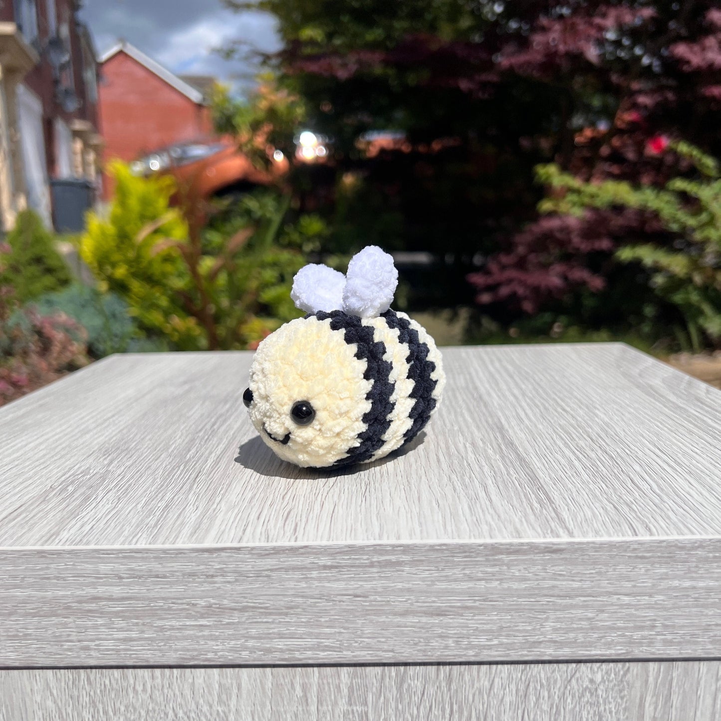 Crochet Bee | Small plushie | Cute amigurumi | Handmade toy | Soft animal plush | Stuffed gift | Nursery decor | Nature lover | Unique gift