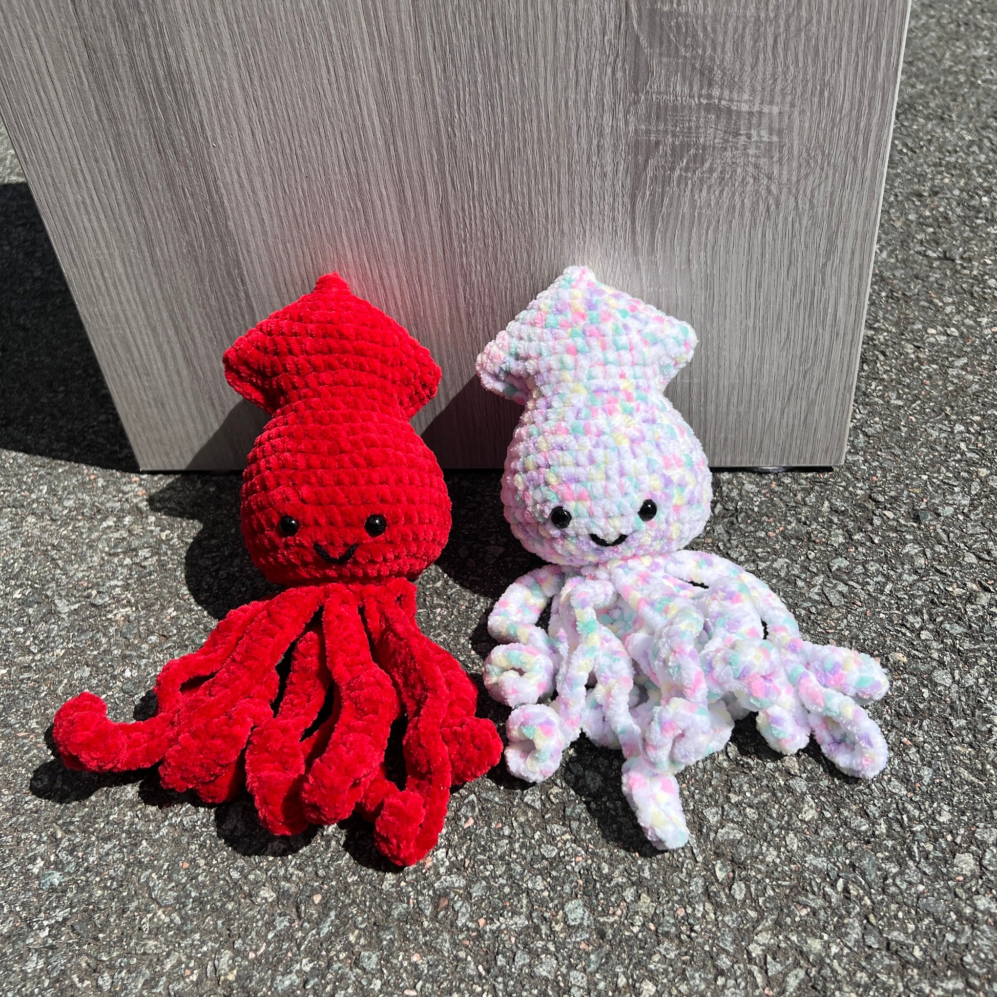 Crochet Squid | Sea animal plush | Amigurumi | Handmade plushie | Soft stuffed toy | Unique gift | Nursery decor | Cute sea animal