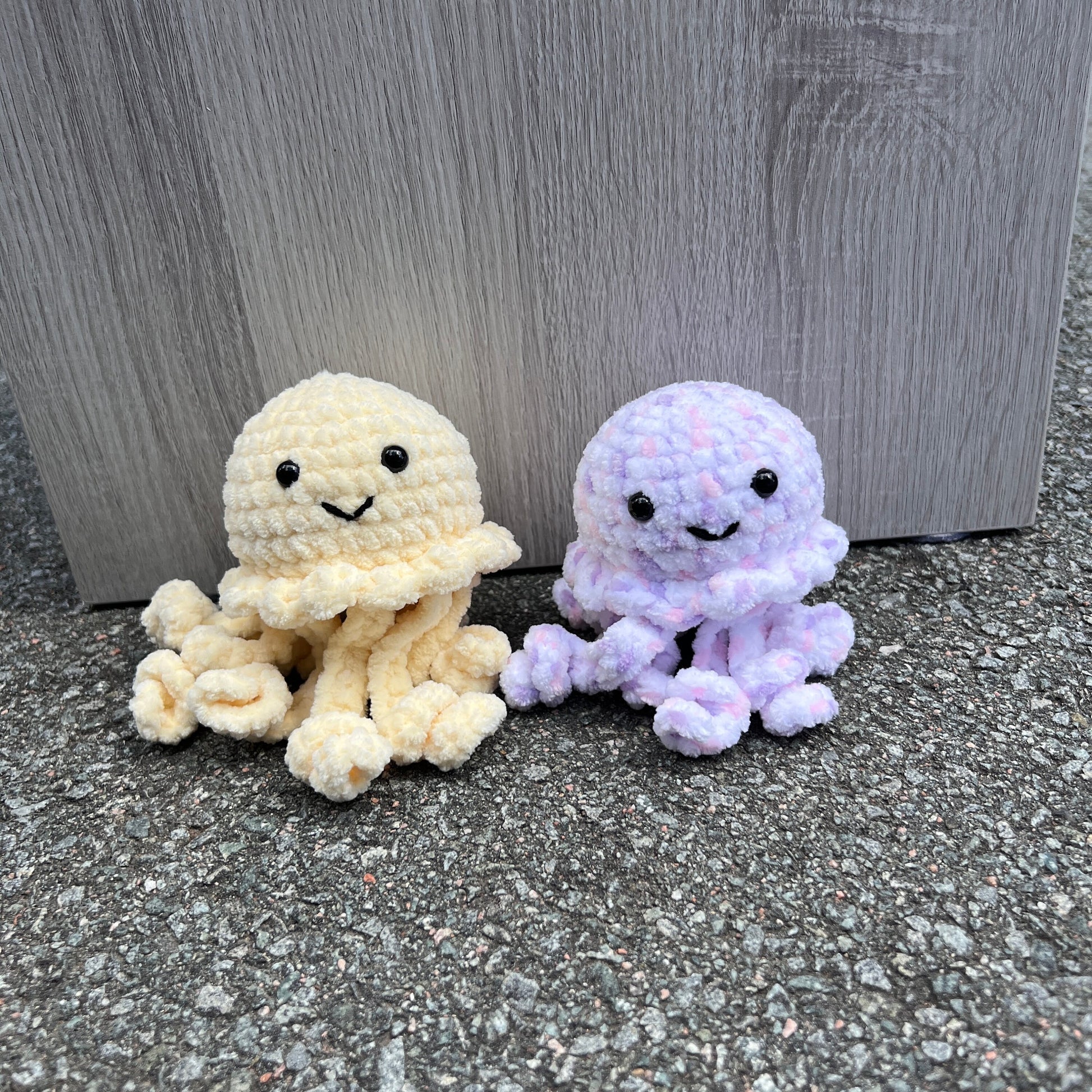 Crochet Jellyfish | Sea animal plush | Handmade jellyfish toy | Ocean plushie | Unique gift | Soft stuffed toy | Nursery decor