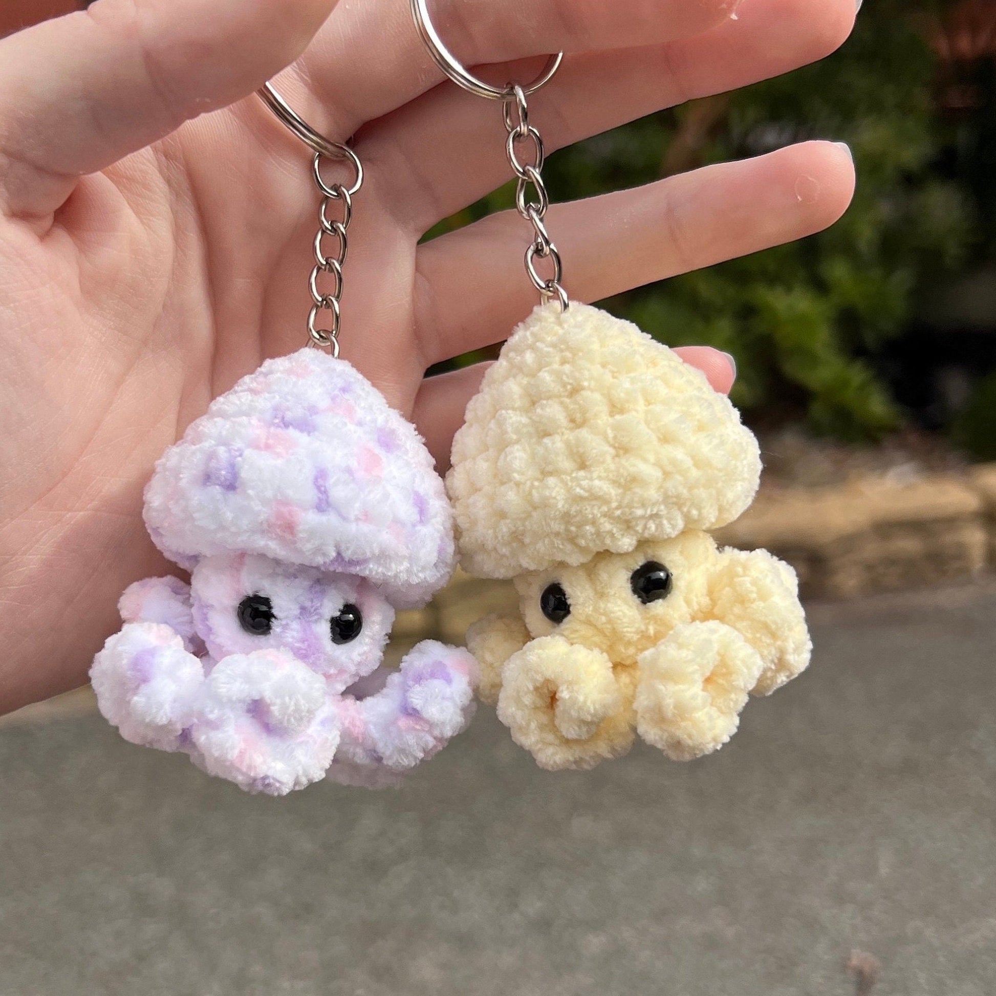 Crochet Jelly-Pop Key Ring | Cute jellyfish | Anxiety / stress relief plushie | Mini Jellyfish | Crochet fidget popper | Handmade keychain