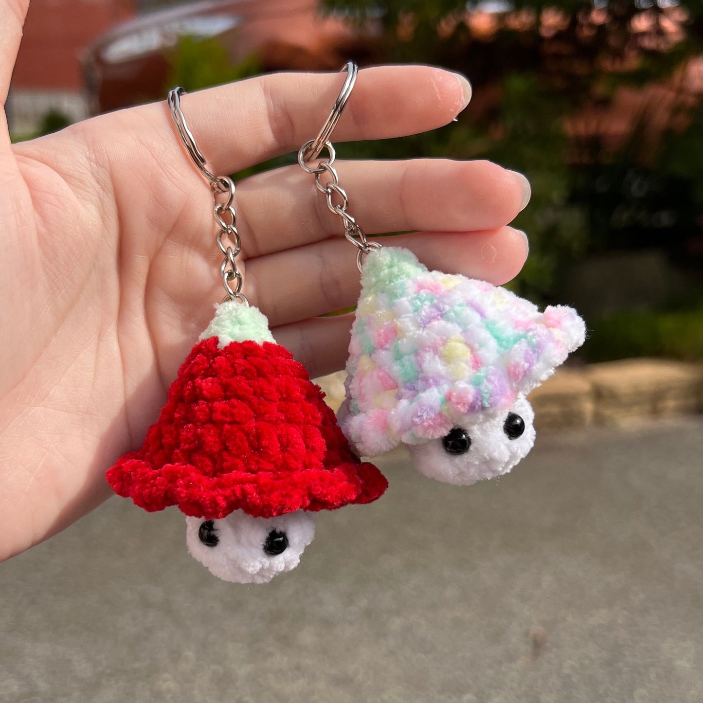 Crochet Flower-pop Key Ring | Cute mini crochet flower | Anxiety / Stress plushie | Mini flower | Crochet fidget popper | Crochet Plush